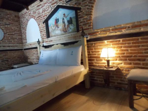 Отель Sunset Suites  Саранда